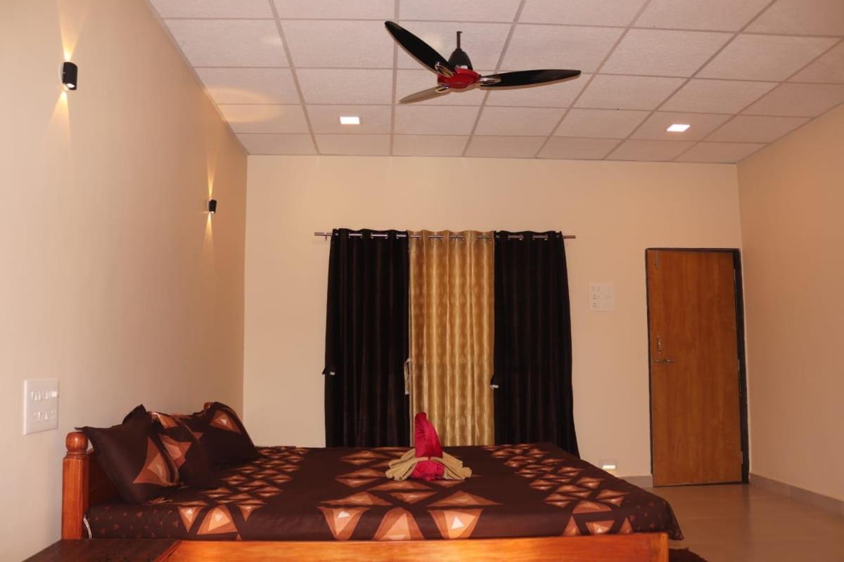 Rehoboth Resort Mālvan Kültér fotó